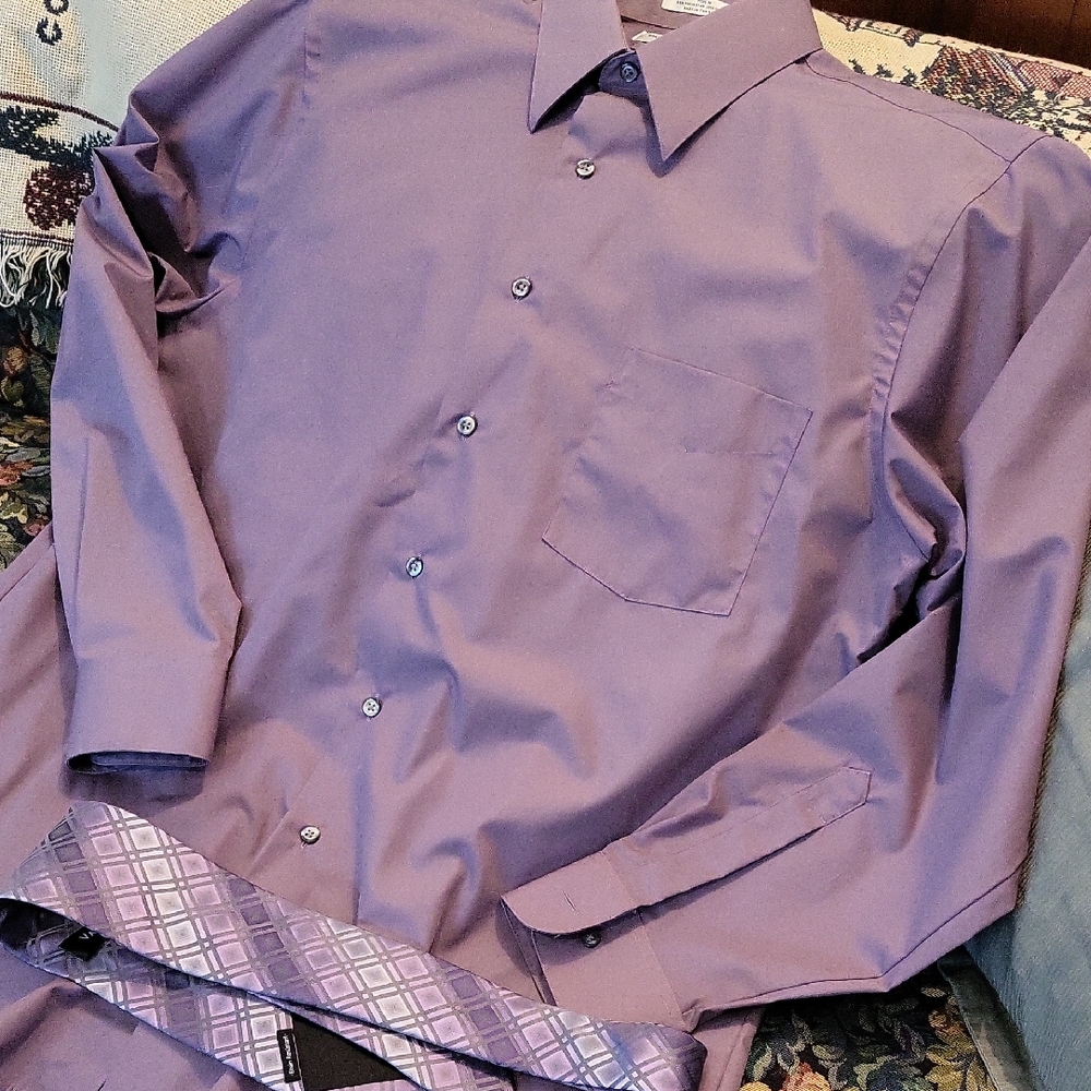 Van Husen, wrinkle free, Men's 16 1/2, 34/34, Large,Purple Dress Shirt